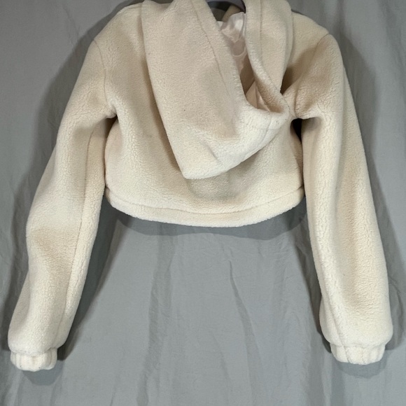 Fashion Nova Cozy Cream Fuzzy Jacket - Picture 4 of 6